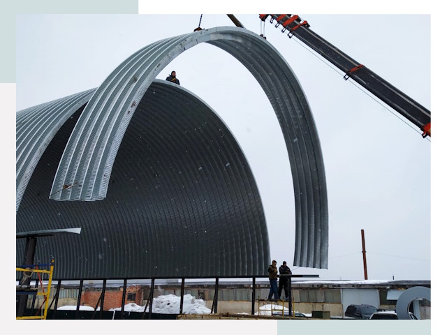 Полукруглые ангары в Кызыле